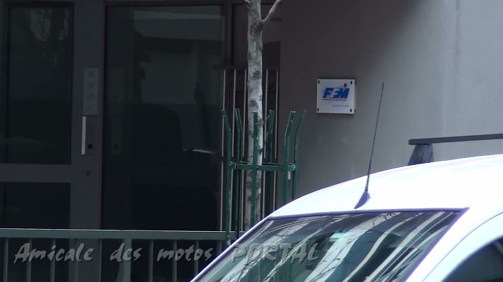 L'entrée de la F.F.M..JPG